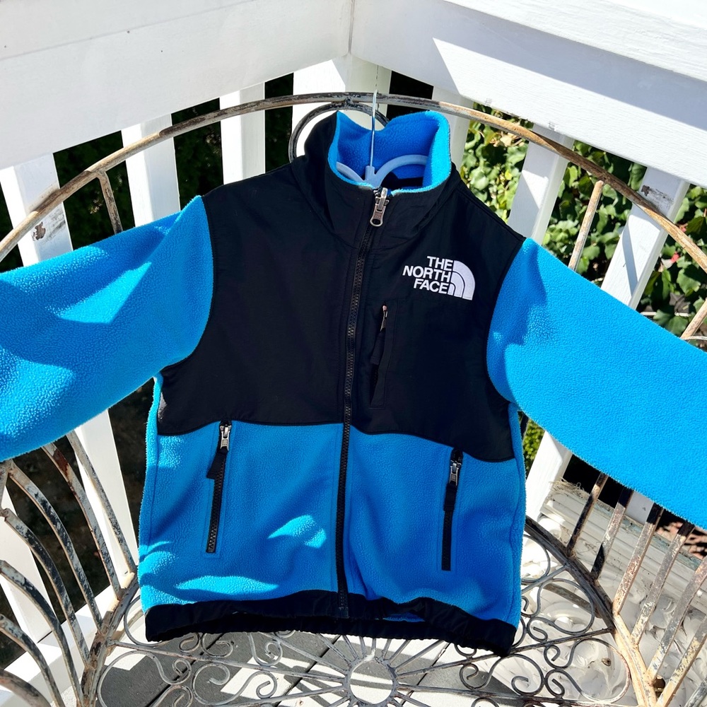 NORTH FACE DENALI Jacket size little boys 7/8